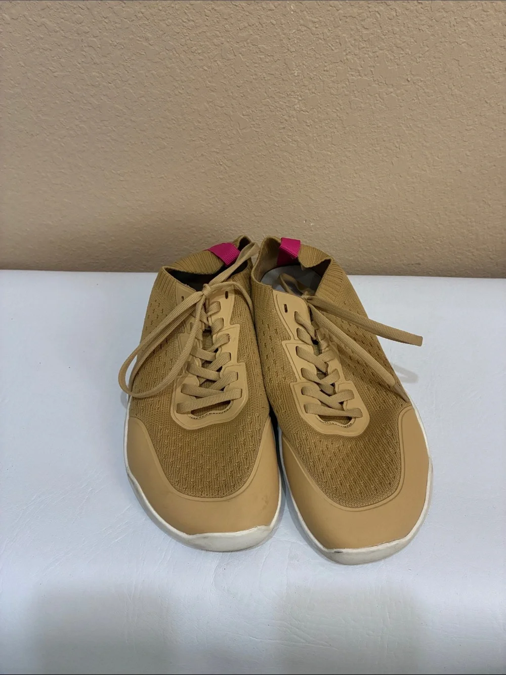 Peak Footwear Lightweight Tan Knit Sneaker with Pink Heel Tab